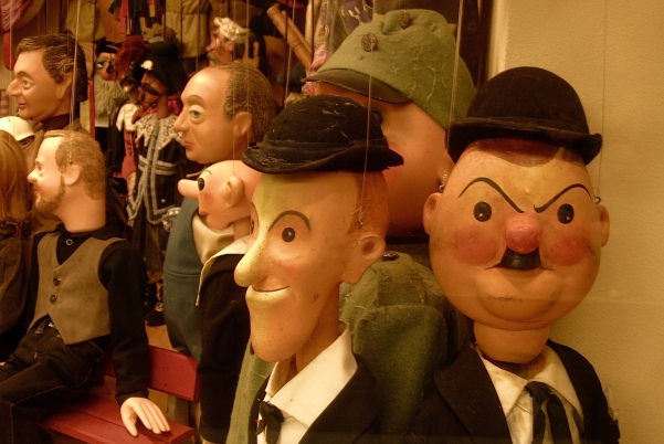 Laurel &amp; Hardy Puppets